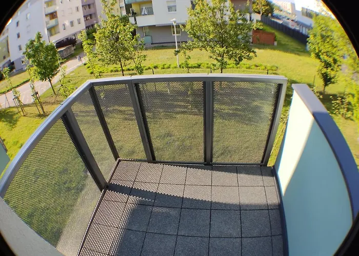 2110 Zwyciestwa 5n - Tanie W Apartamencie - Samodzielne Zameldowanie - Self Check In Apartment