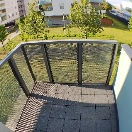 2110 Zwyciestwa 5n - Tanie W Apartamencie - Samodzielne Zameldowanie - Self Check In Daire