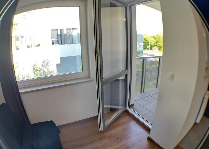 2110 Zwyciestwa 5n - Tanie W Apartamencie - Samodzielne Zameldowanie - Self Check In Apartamento