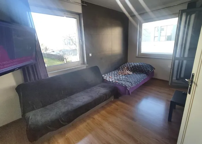 2110 Zwyciestwa 5n - Tanie W Apartamencie - Samodzielne Zameldowanie - Self Check In Apartamento